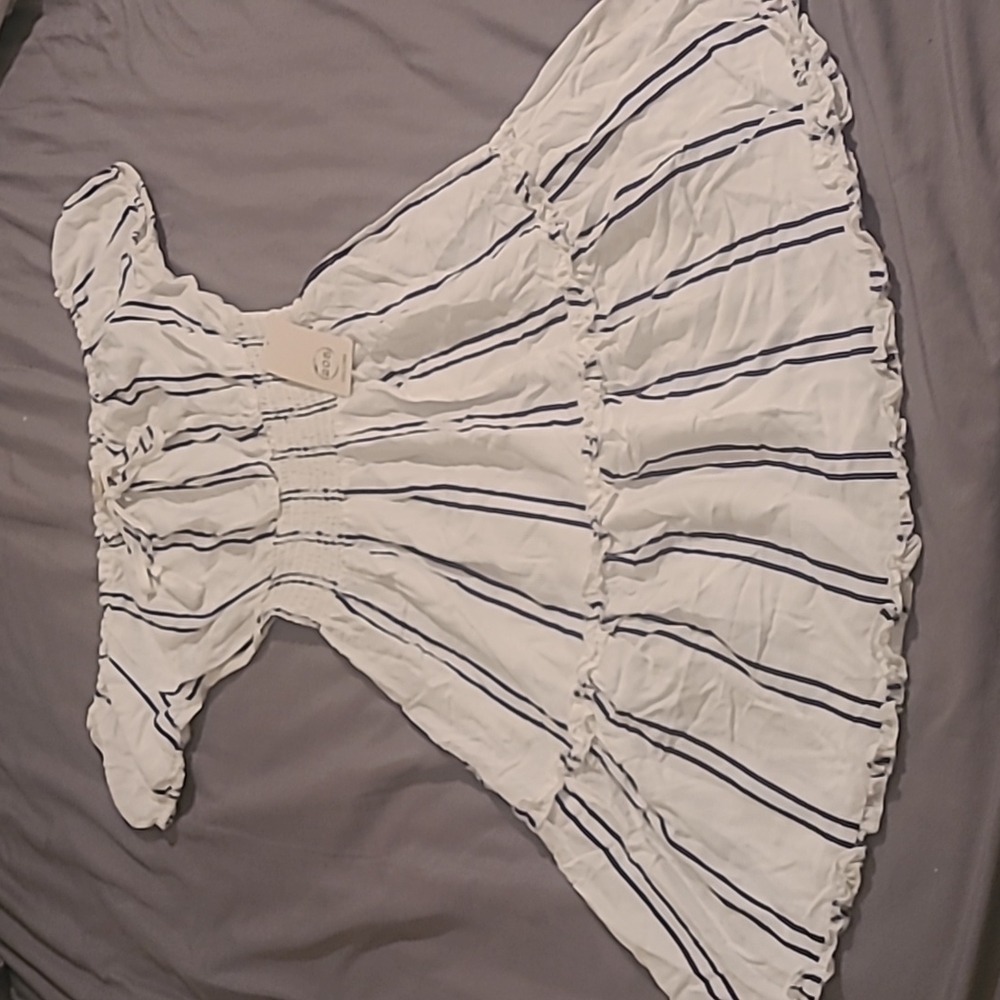 NWT White w/Navy Stripe Off-Shoulder Dress (Juniors Size Small)